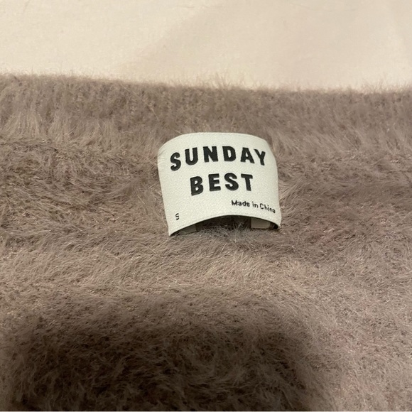 Aritzia sunday best cardigan - Picture 4 of 4